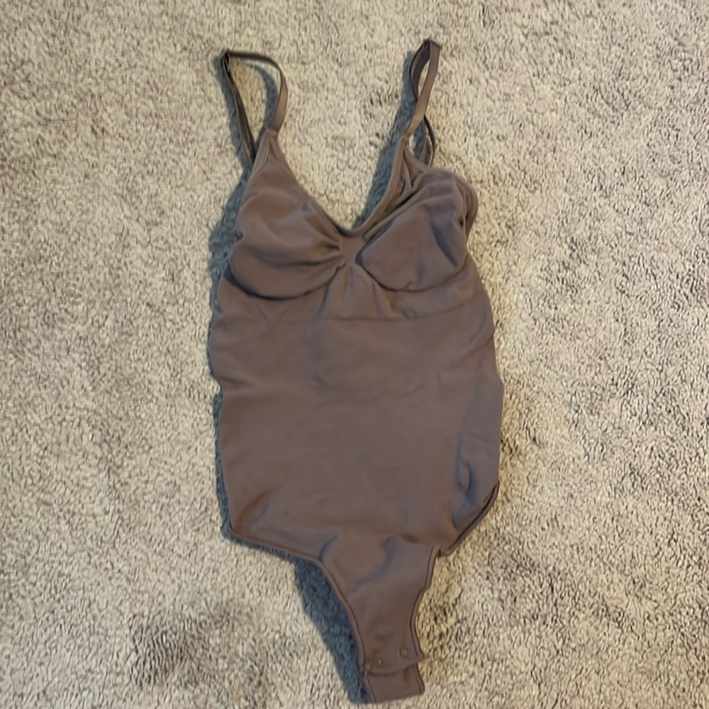 Skims Bodysuit